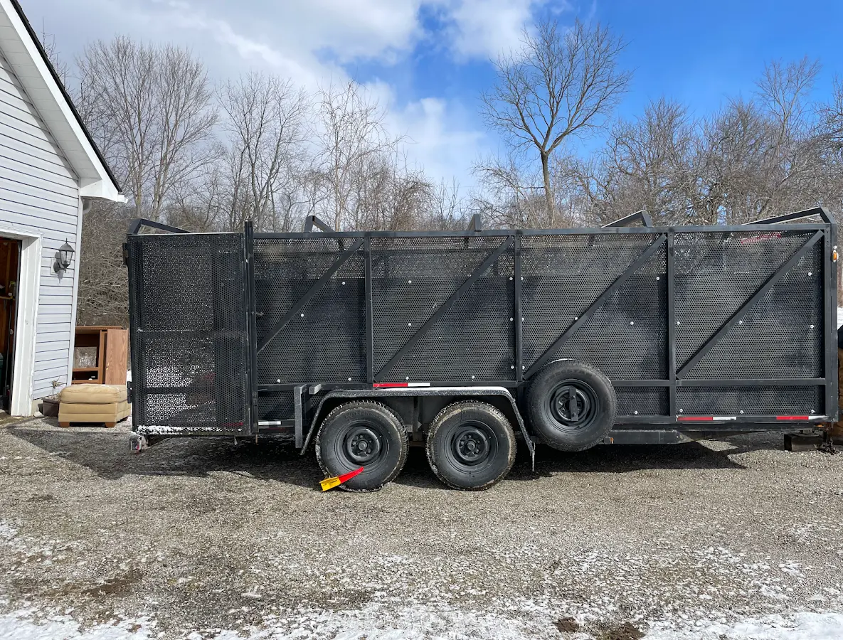 6 Yard Dumpster Rental in Lake Arbor, MD